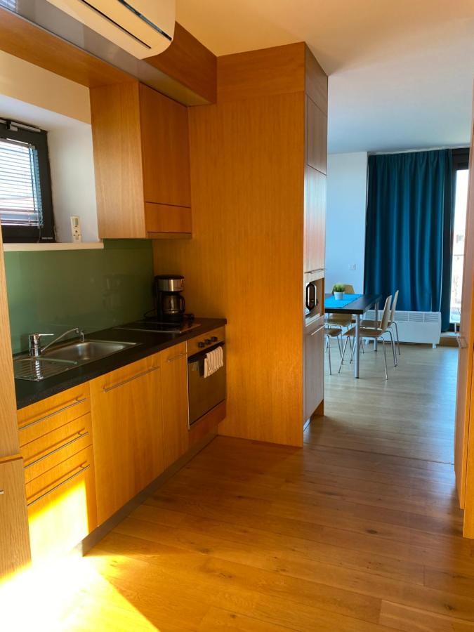 Gemini Superior Apartman & Yacht Balatonlelle Buitenkant foto