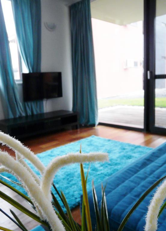 Gemini Superior Apartman & Yacht Balatonlelle Kamer foto