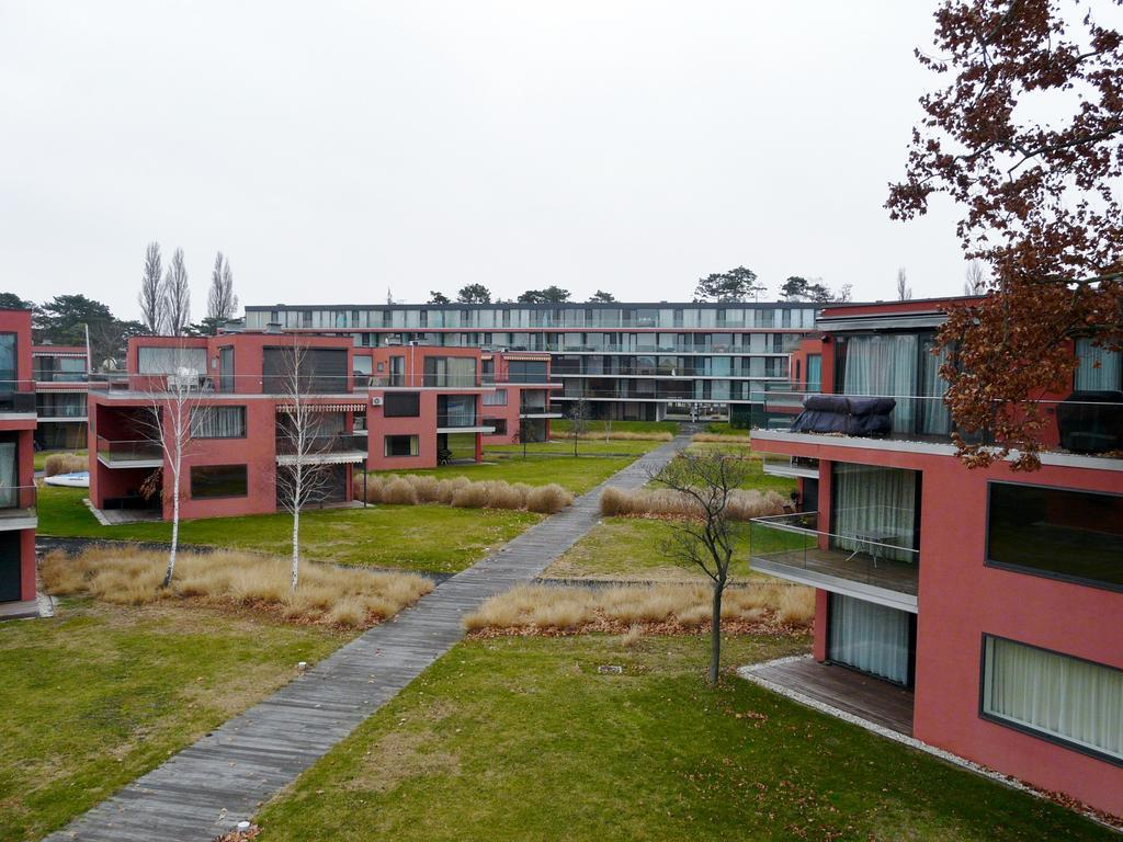 Gemini Superior Apartman & Yacht Balatonlelle Buitenkant foto