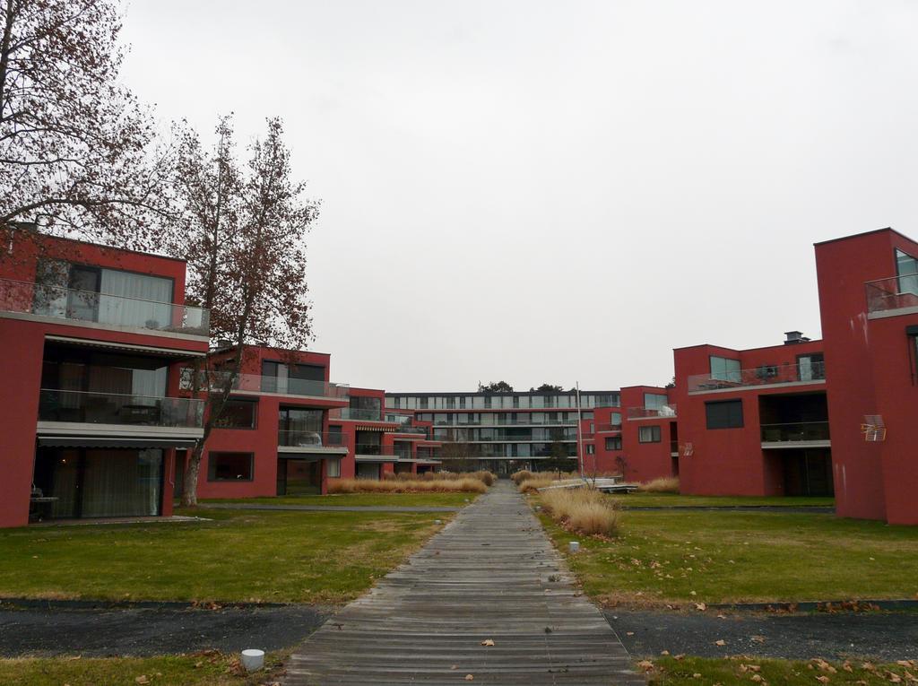 Gemini Superior Apartman & Yacht Balatonlelle Buitenkant foto