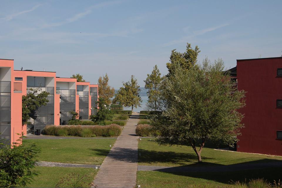 Gemini Superior Apartman & Yacht Balatonlelle Buitenkant foto